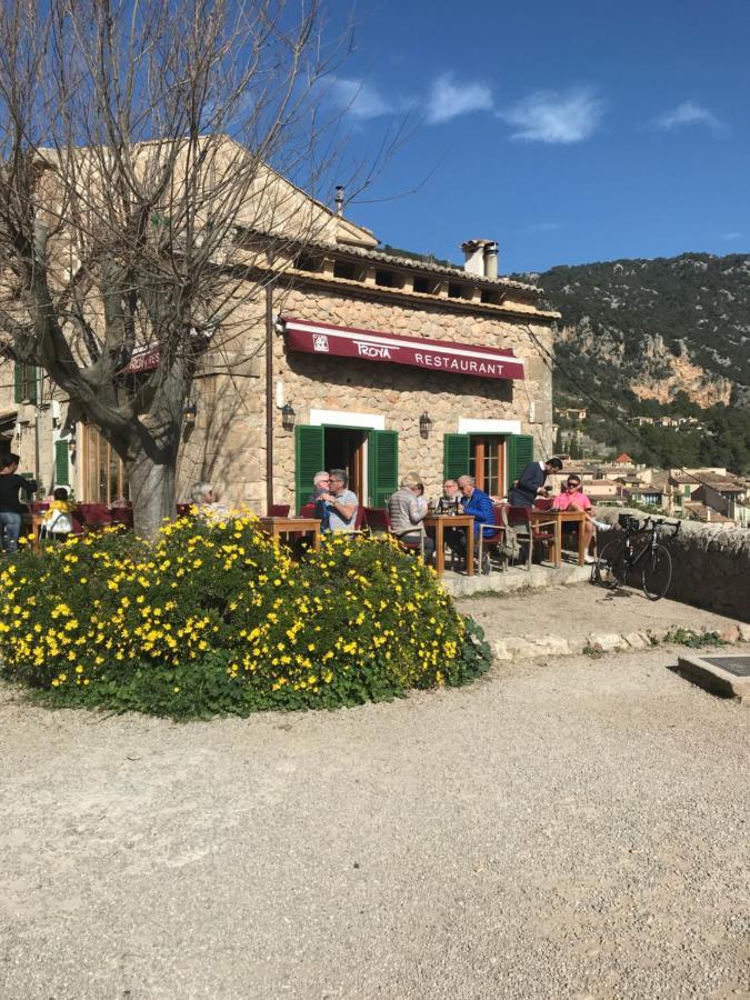 Casa Vell De Valldemossa Villa Bagian luar foto